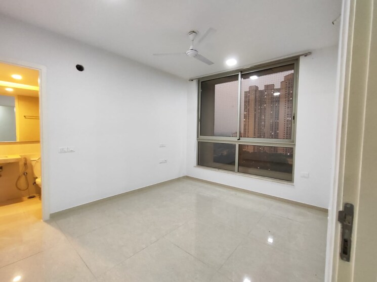 Room, hiranandani-eagleridge-wing-b 3 Bedroom 1198 Sq.Ft. Apartment In Ghodbunder Road Thane 8098154