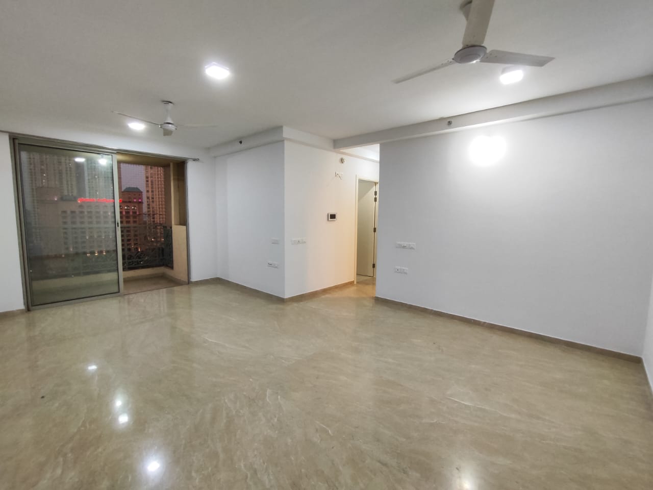 3 BHK + Pooja Room Apartment For Sale in Hiranandani Eagleridge Wing B