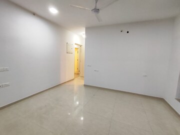 Room in 3 BHK Apartment at Hiranandani Estate Pelican, Ghodbunder Road – for Rent