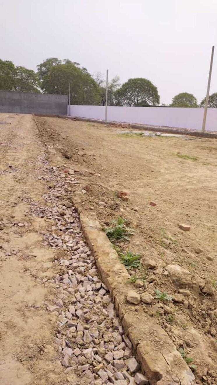 undefined, chhatikara  500 Sq.Yd. Plot In Chhatikara Vrindavan 8098170