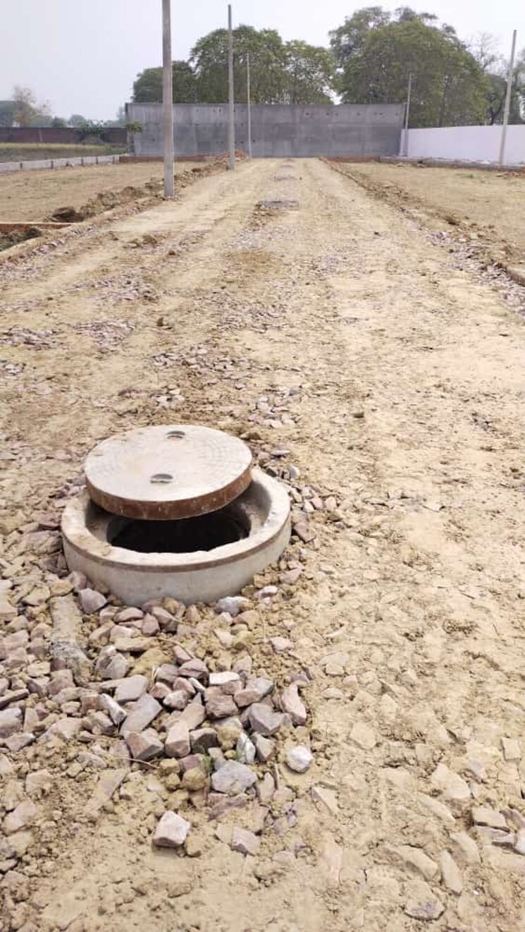 undefined, chhatikara  500 Sq.Yd. Plot In Chhatikara Vrindavan 8098170