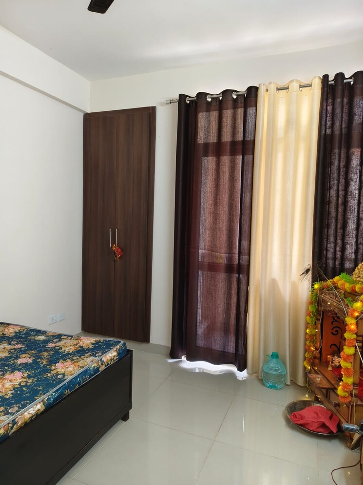 Bedroom, wave-executive-floors 2 Bedroom 900 Sq.Ft. Apartment In Wave City Ghaziabad 8098213