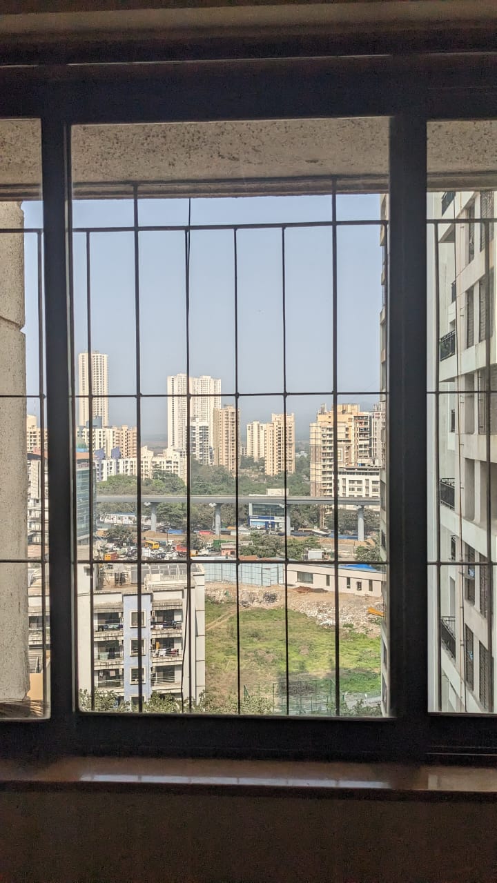 1 BHK + Study Room,Extra Room 390 Sq.Ft. Apartment in Puranik Hometown