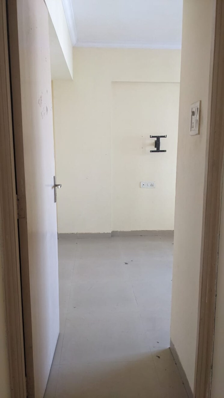 Bathroom, puranik-hometown 1 Bedroom 390 Sq.Ft. Apartment In Ghodbunder Road Thane 8098224
