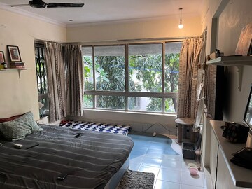 Bedroom in 1 BHK Apartment at Santacruz West – for Rent