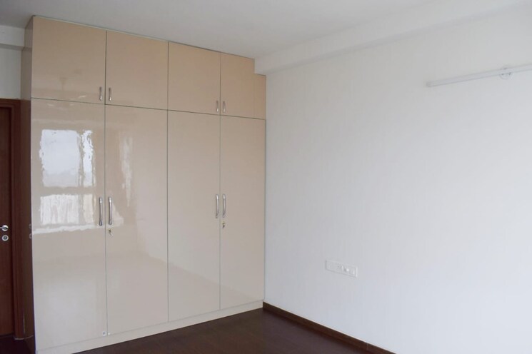 Room, bhartiya-city-nikoo-homes-ii 3.5 Bedroom 2222 Sq.Ft. Apartment In Thanisandra Main Road Bangalore 8098300