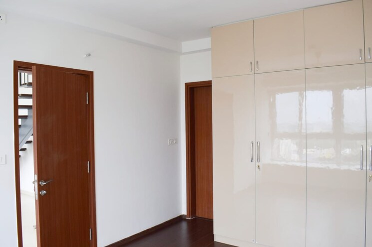 Room, bhartiya-city-nikoo-homes-ii 3.5 Bedroom 2222 Sq.Ft. Apartment In Thanisandra Main Road Bangalore 8098300