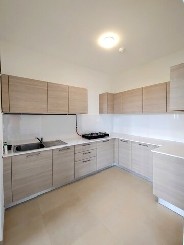 Bathroom in 3.5 BHK Apartment at Bhartiya City Nikoo Homes II, Thanisandra Main Road – for Rent