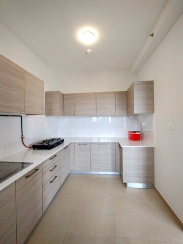 Kitchen in 3.5 BHK Apartment at Bhartiya City Nikoo Homes II, Thanisandra Main Road – for Rent