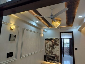 Living Room in 3 BHK Builder Floor at Gayatri Kunj Ghaziabad, Gyan Khand I – for Rent