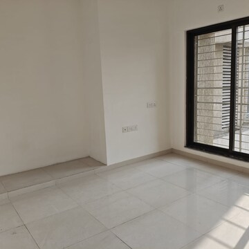 Room in 2 BHK Apartment at Acme Ozone Phase II, Manpada – for Rent