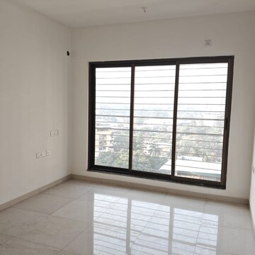 Room in 2 BHK Apartment at Acme Ozone Phase II, Manpada – for Rent
