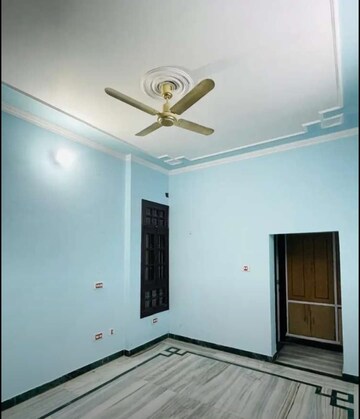 Room in 2 BHK Independent House at Gomti Nagar – for Rent