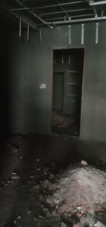 Furnished Amenities in 3 BHK Builder Floor at Avantika Colony – for Sale