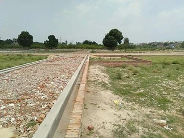  Plot For Sale in Sikandrabad