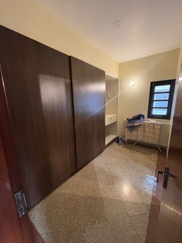Room in 4 BHK Independent House at Ansal Plaza Gurgaon, Palam Vihar – for Rent