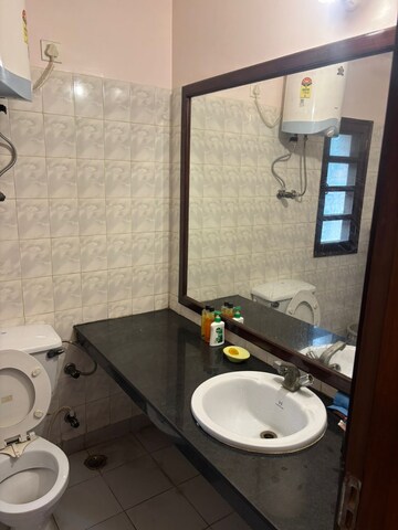 Bathroom in 4 BHK Independent House at Ansal Plaza Gurgaon, Palam Vihar – for Rent