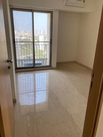 Bedroom in 2 BHK Apartment at Andheri West – for Rent