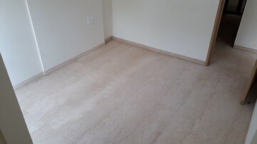 Bedroom in 2 BHK Apartment at Andheri West – for Rent