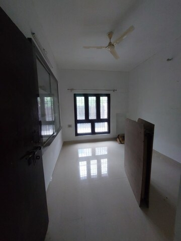 Room in  Pg at Gomti Nagar – for Rent
