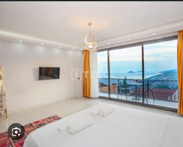 Bedroom in 3.5 BHK Builder Floor at M3M Soulitude, Sector 89 – for Sale