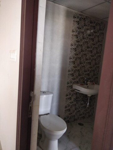 Building Lobby in 3 BHK Apartment at R.K. Park Ultima, Sitapur Road – for Rent