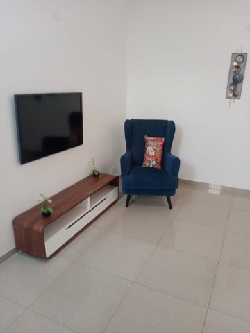 Living Room in 2 BHK Apartment at Batla House – for Sale