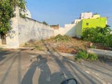  Plot For Sale in Sikandrabad