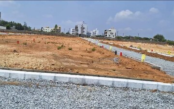 Plot For Sale in Sikandrabad