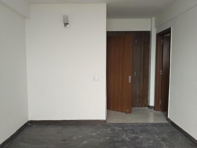 Room, landmark-the-residency 3 Bedroom 1710 Sq.Ft. Apartment In Sector 103 Gurgaon 8098866