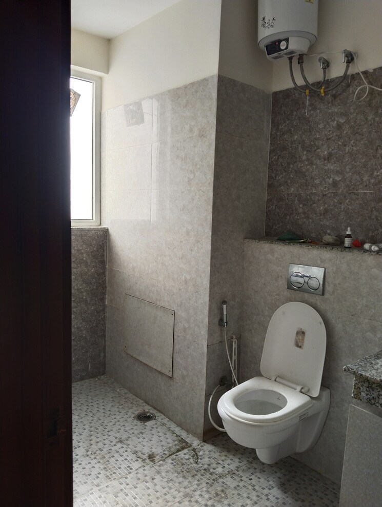 Bathroom, landmark-the-residency 3 Bedroom 1710 Sq.Ft. Apartment In Sector 103 Gurgaon 8098866