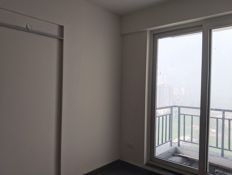 Room, landmark-the-residency 3 Bedroom 1710 Sq.Ft. Apartment In Sector 103 Gurgaon 8098866