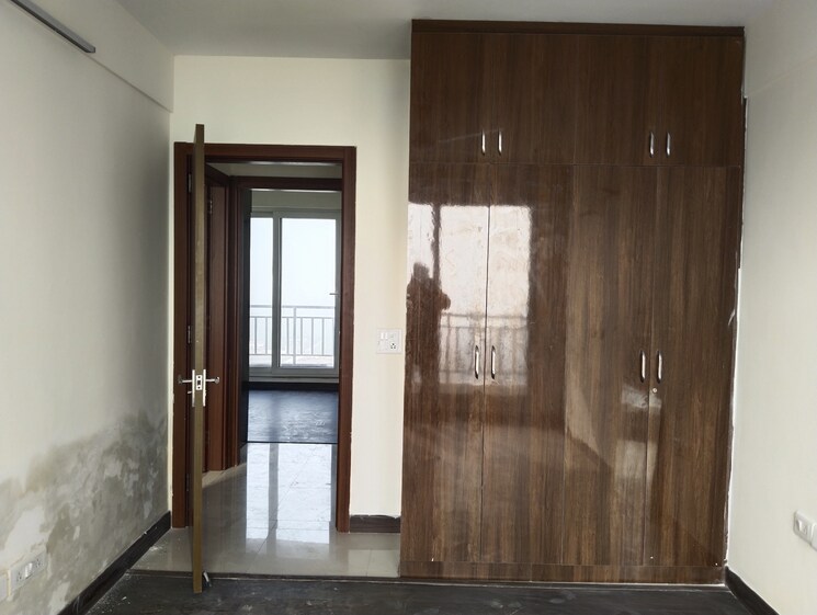 Room, landmark-the-residency 3 Bedroom 1710 Sq.Ft. Apartment In Sector 103 Gurgaon 8098866