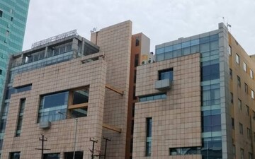 Office Space For Rent in Sector 62