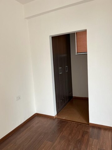 Room in 3 BHK Apartment at Sushma Elite Cross, Dhakoli Village – for Rent