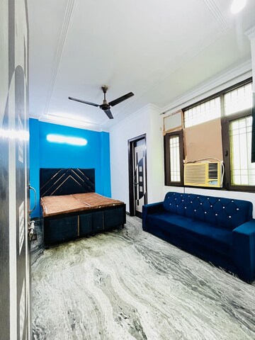 Bedroom in 1 BHK Builder Floor at Maidan Garhi – for Rent