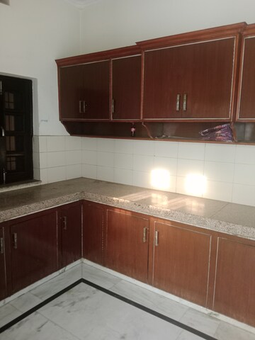 Kitchen in 2 BHK Builder Floor at Sector 18 – for Rent
