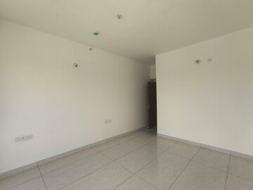 Room in 3 BHK Apartment at Jayabheri The Summit, Narsingi – for Rent