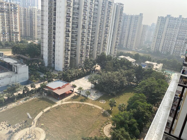 Exterior View, futec-gateway 2.5 Bedroom 1265 Sq.Ft. Apartment In Sector 75 Noida 8099059