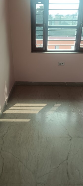 1 BHK Builder Floor For Rent in Sector 15 Faridabad  8099107