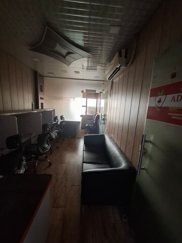 Parking in  Office Space at Netaji Subhash Place – for Rent