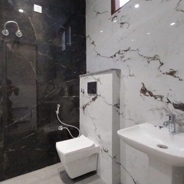 Bathroom in 3 BHK Apartment at Patiala Road – for Sale