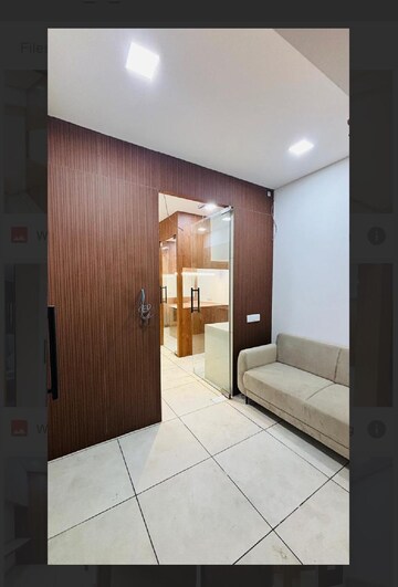 Room in  Office Space at Makarba – for Rent