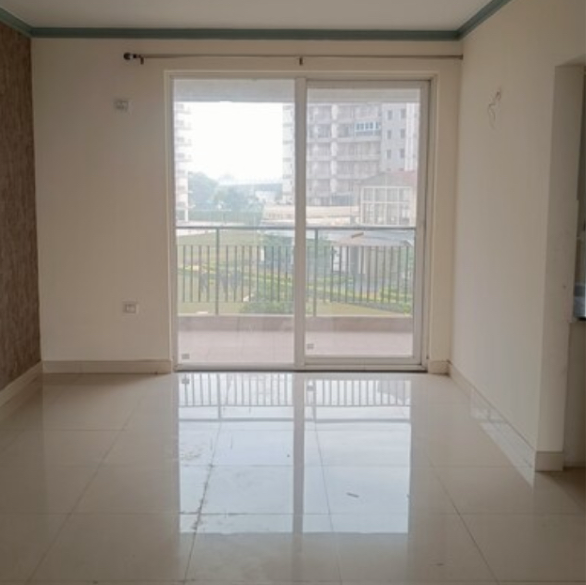 2 BHK + Servant Room,Extra Room Apartment For Sale in Lotus Elise