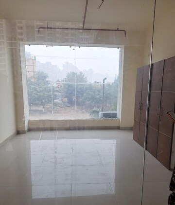 Commercial Shop 200 Sq.Ft. For Resale in Sector 4, Greater Noida Greater Noida  8099337