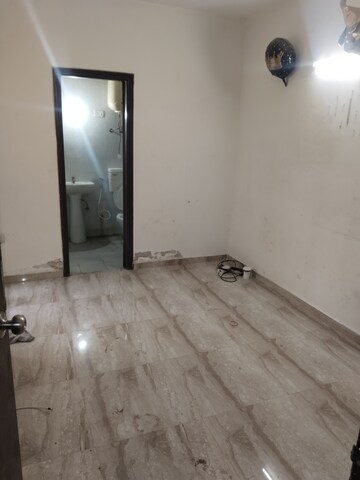 Room in 2 BHK Apartment at Pivotal Devaan, Sector 84 – for Rent