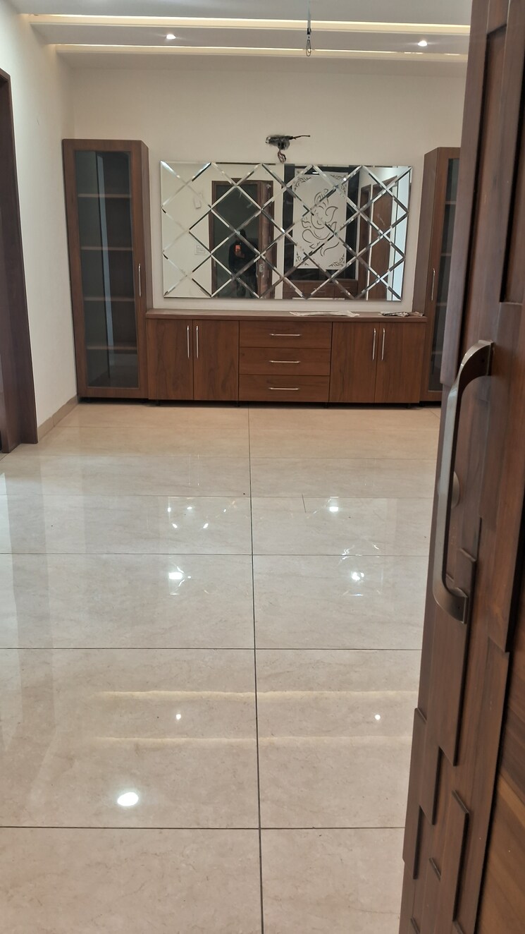 undefined, sector 7 3 Bedroom 1800 Sq.Ft. Builder Floor In Sector 7 Panchkula 8099428