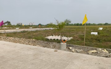 Plot For Sale in Besa Pipla rd