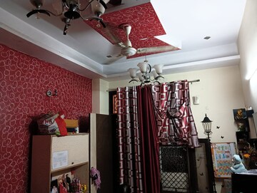 Bedroom in 3 BHK Builder Floor at Pratap Vihar – for Sale