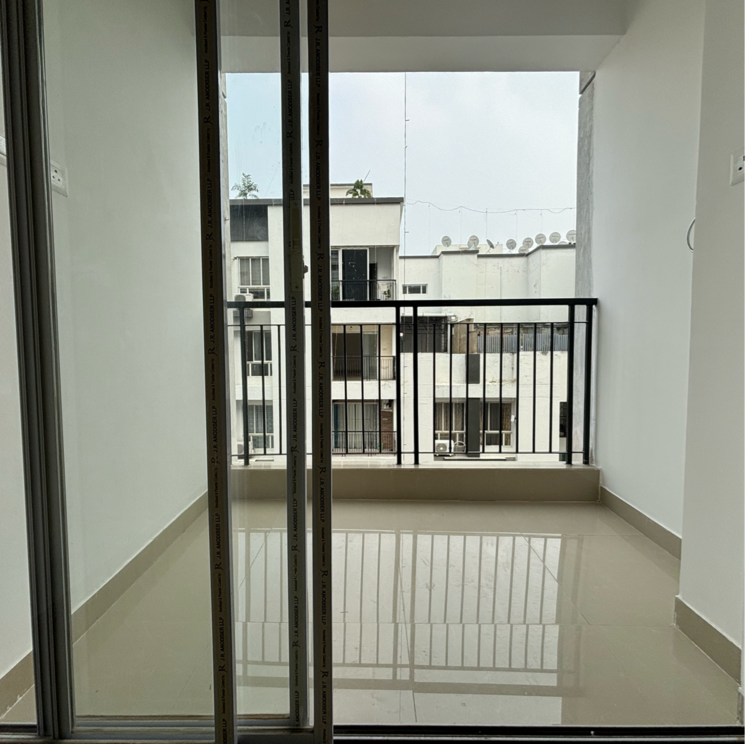 Balcony, sunland-residency 2 Bedroom 1050 Sq.Ft. Apartment In Bablatala Kolkata 8099435